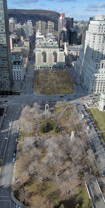 Le square Dorchester et la place du Canada